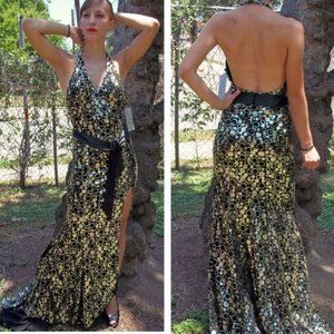 RIVA DESIGNS Stunning Full Length Formal PRom Dress Gown Sequins New 550$